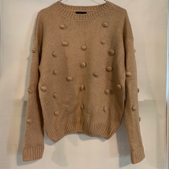 🎉HP🎉 NWOT sweater with Pom poms - Picture 2 of 4